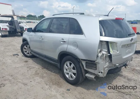 2012 Kia Sorento Lx из США, поврежденный, VIN 5XYKT3A64CG257567